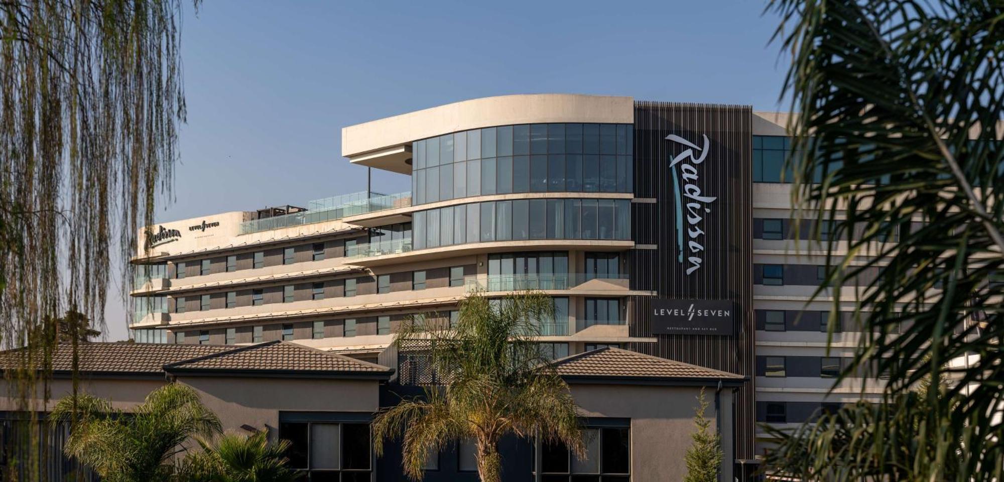 Radisson Hotel And Convention Centre Or Tambo Airport Johannesburg Eksteriør bilde